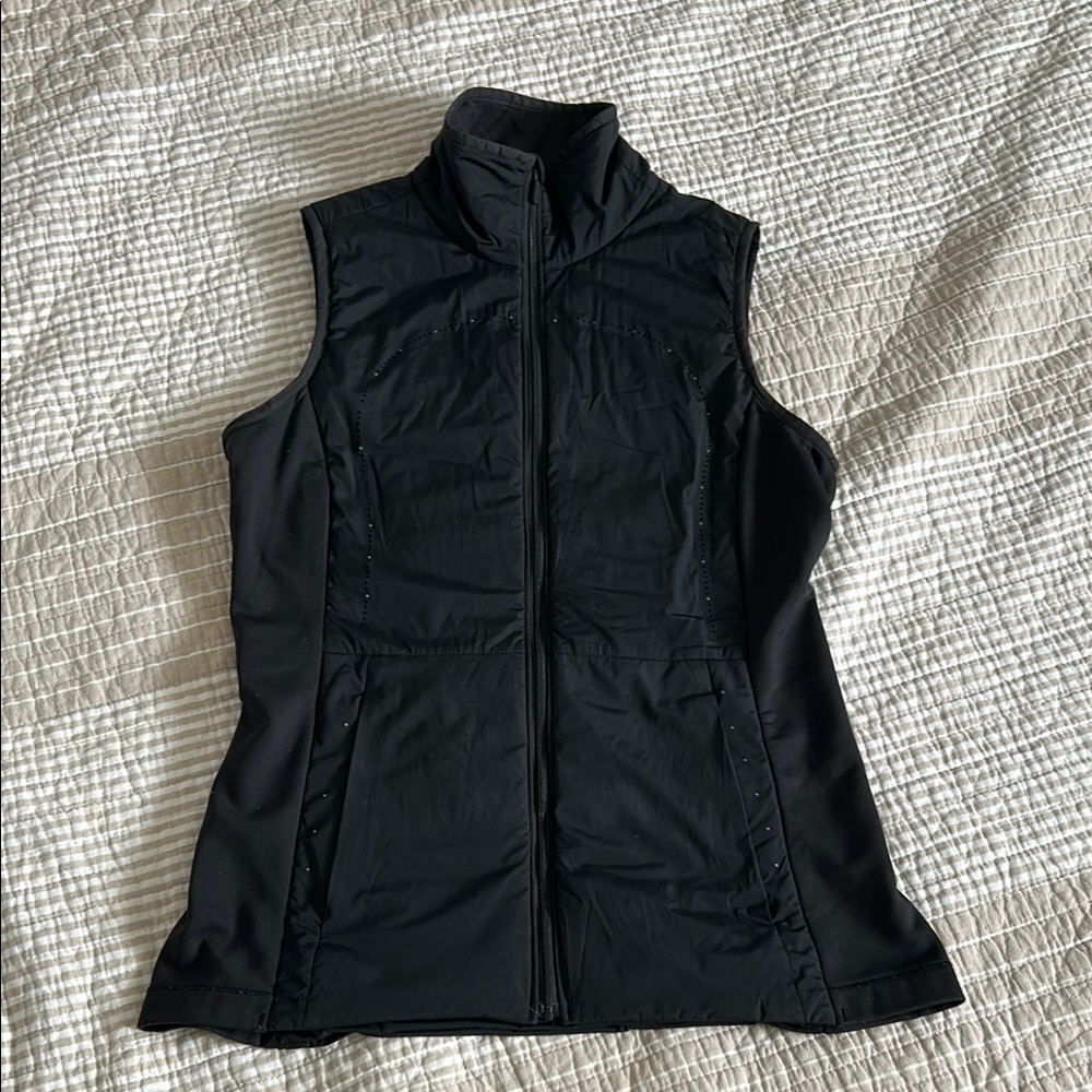 Lululemon Lite Filled Running Vest